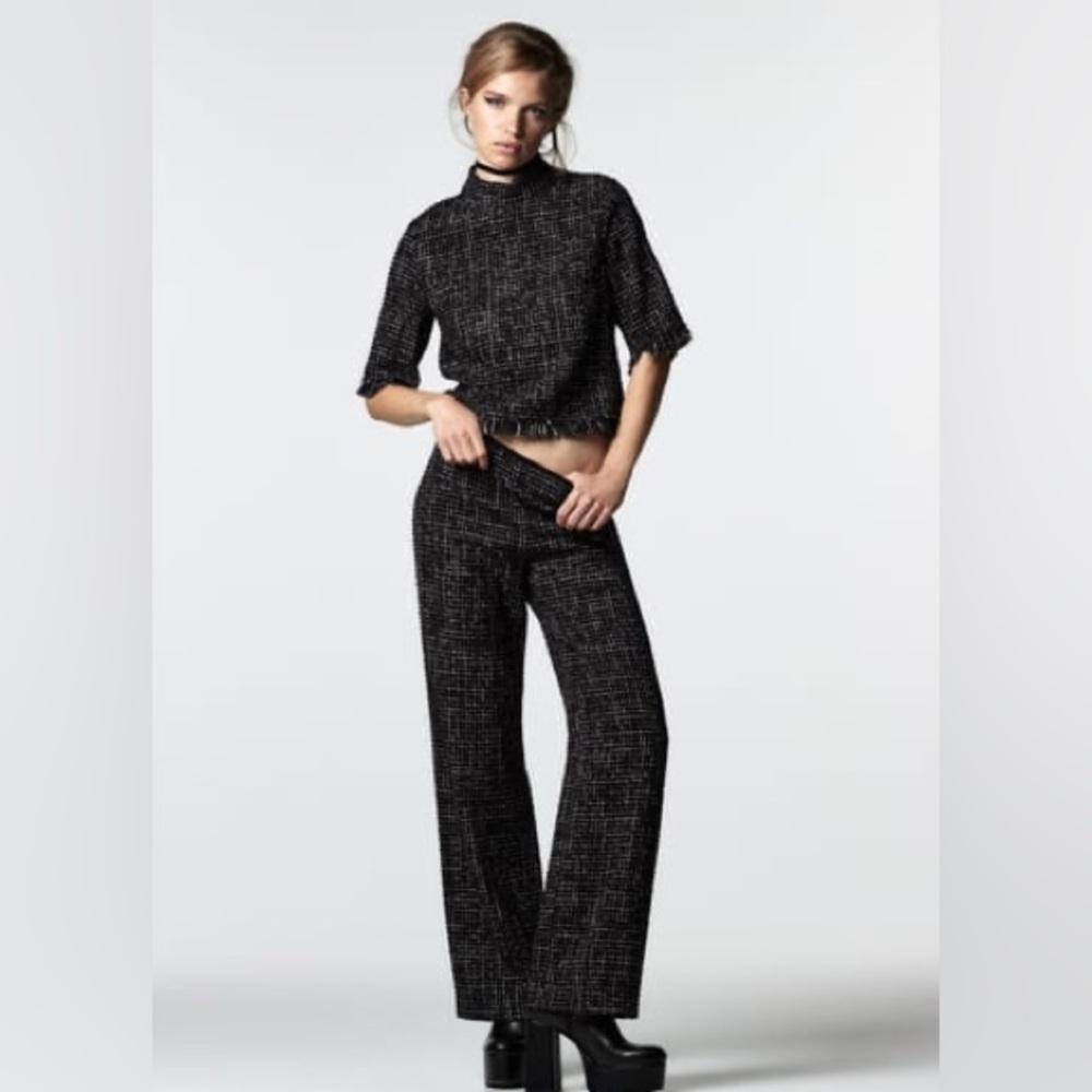 🖤🤍 ZARA TEXTURED WIDE LEG PANTS
BLACK / WHITE - REF. 7149/252 XL